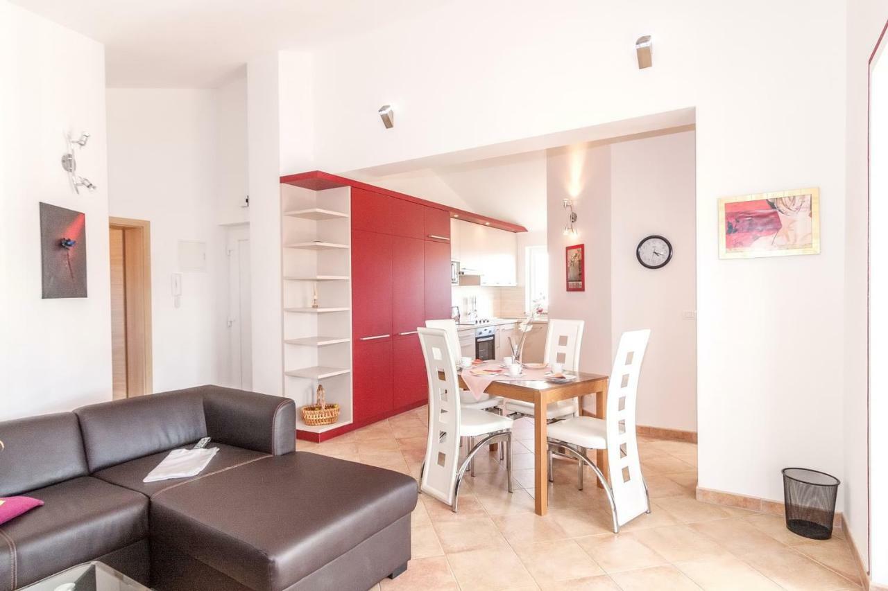 Villa Symphonie Poreč Eksteriør billede
